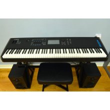 Yamaha MODX8 88-Key Synthesizer