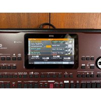 Korg Pa700 61-key Arranger Workstation w/ gig bag