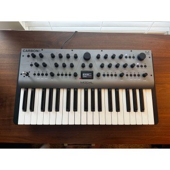 Modal Electronics Carbon8 37-Key Experimental Digital Synthesizer